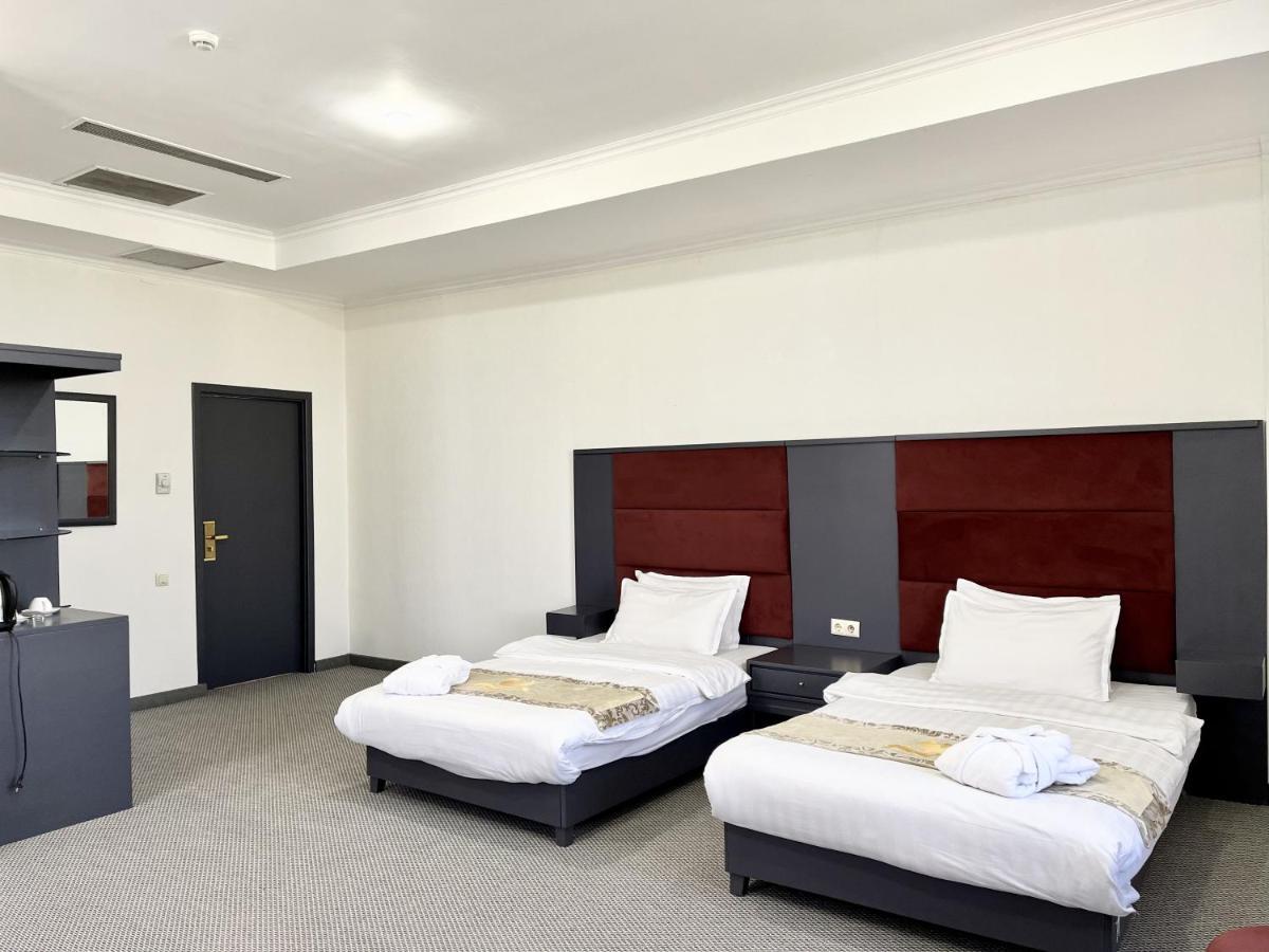 Almaty Grand Erbil Hotel Eksteriør bilde