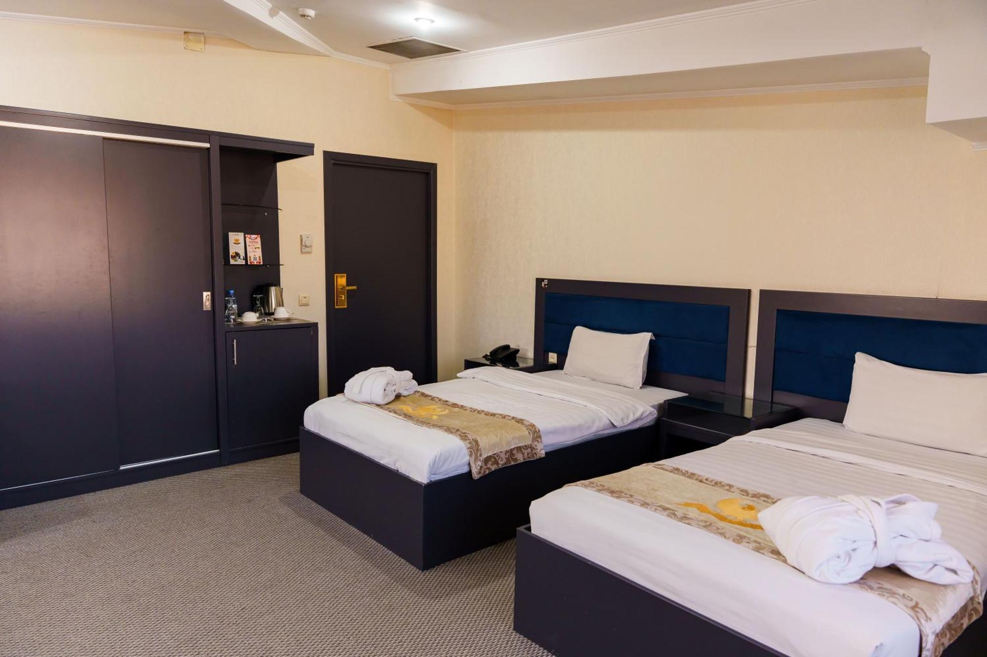 Almaty Grand Erbil Hotel Eksteriør bilde